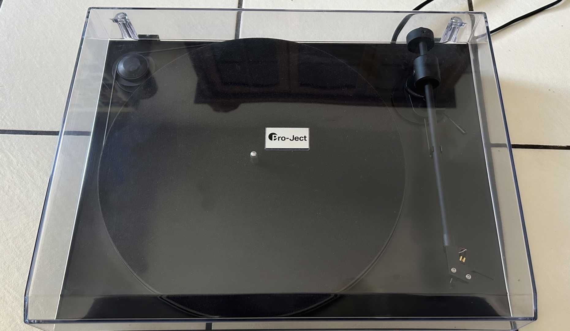 Грамофон Pro-Ject Primary E