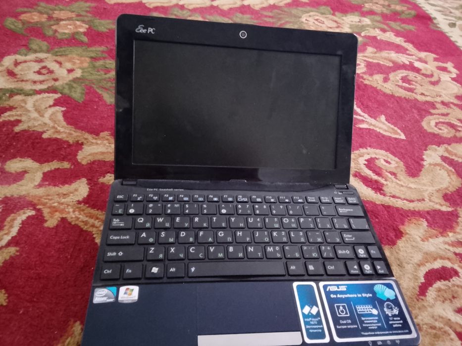 ASUS Eee PC ajoyib holatdagi noutbuk