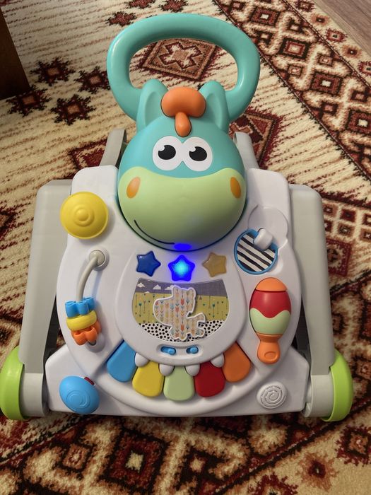 Antemergator si Masa de activitati 3 in 1 B-Kids