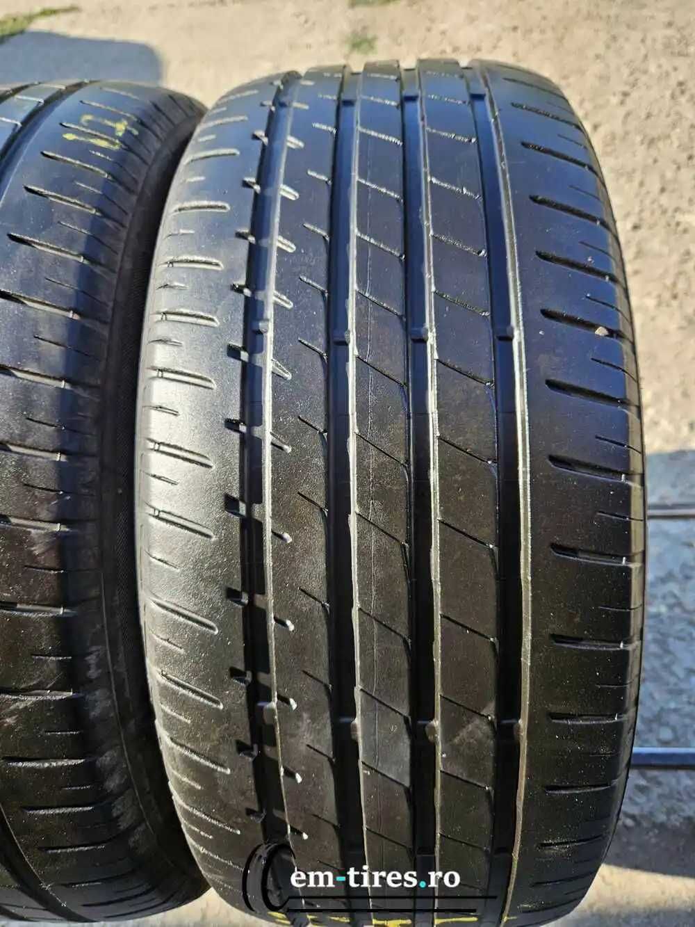 SET 2 Anvelope Vara 225/50 R17 LASSA Driveways 98W