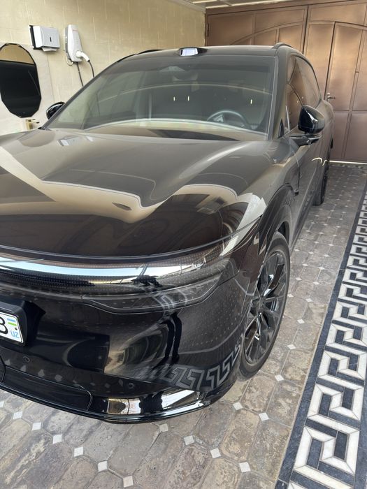 Zeekr 7X dop opsiya 2 ta motorli en fuli 710 km