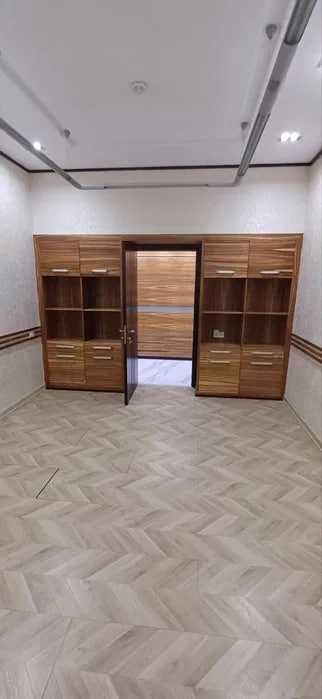 Помещение на 1-й линии — 480 м² в центре Яккасарая! Идеально под офис,