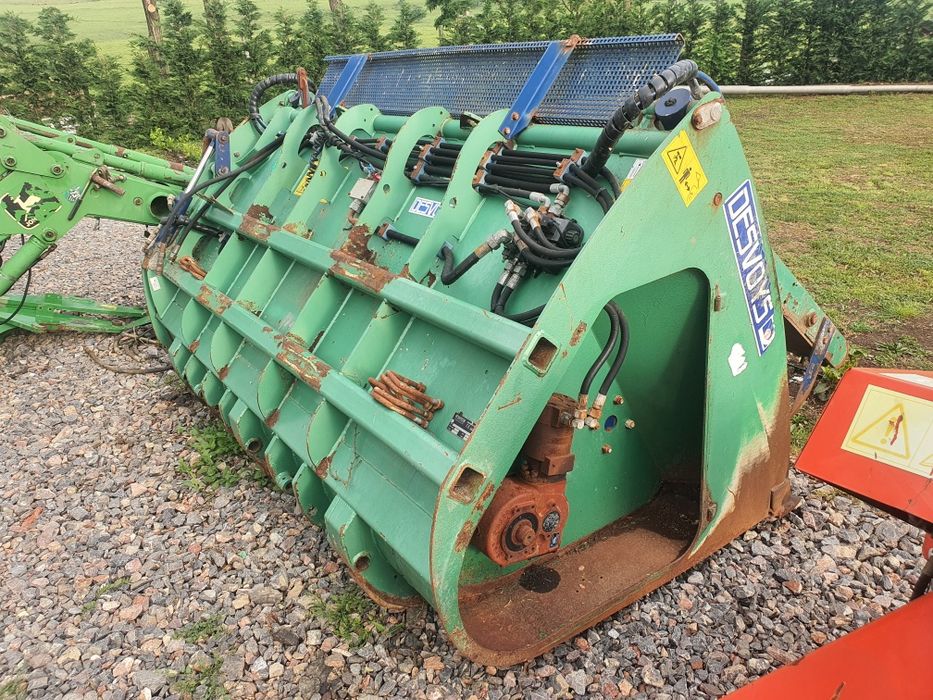 Cupa de siloz prindere manitou sau jcb john deere merlo vola