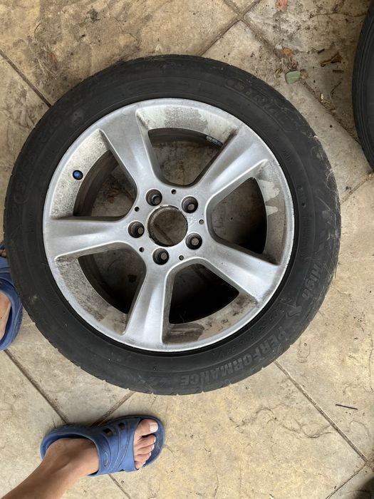 Cauciucuri  Hankok si Strial