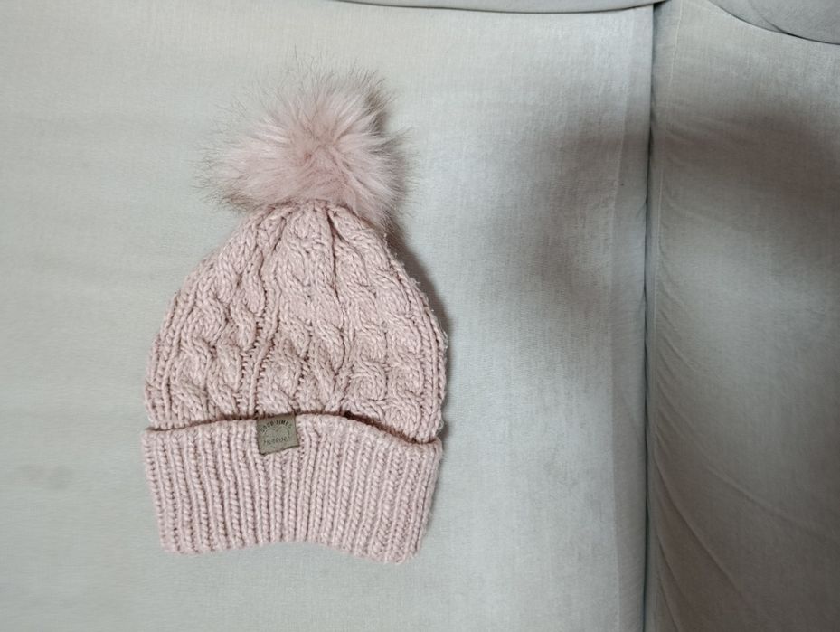 Детска зимна шапка за момиче