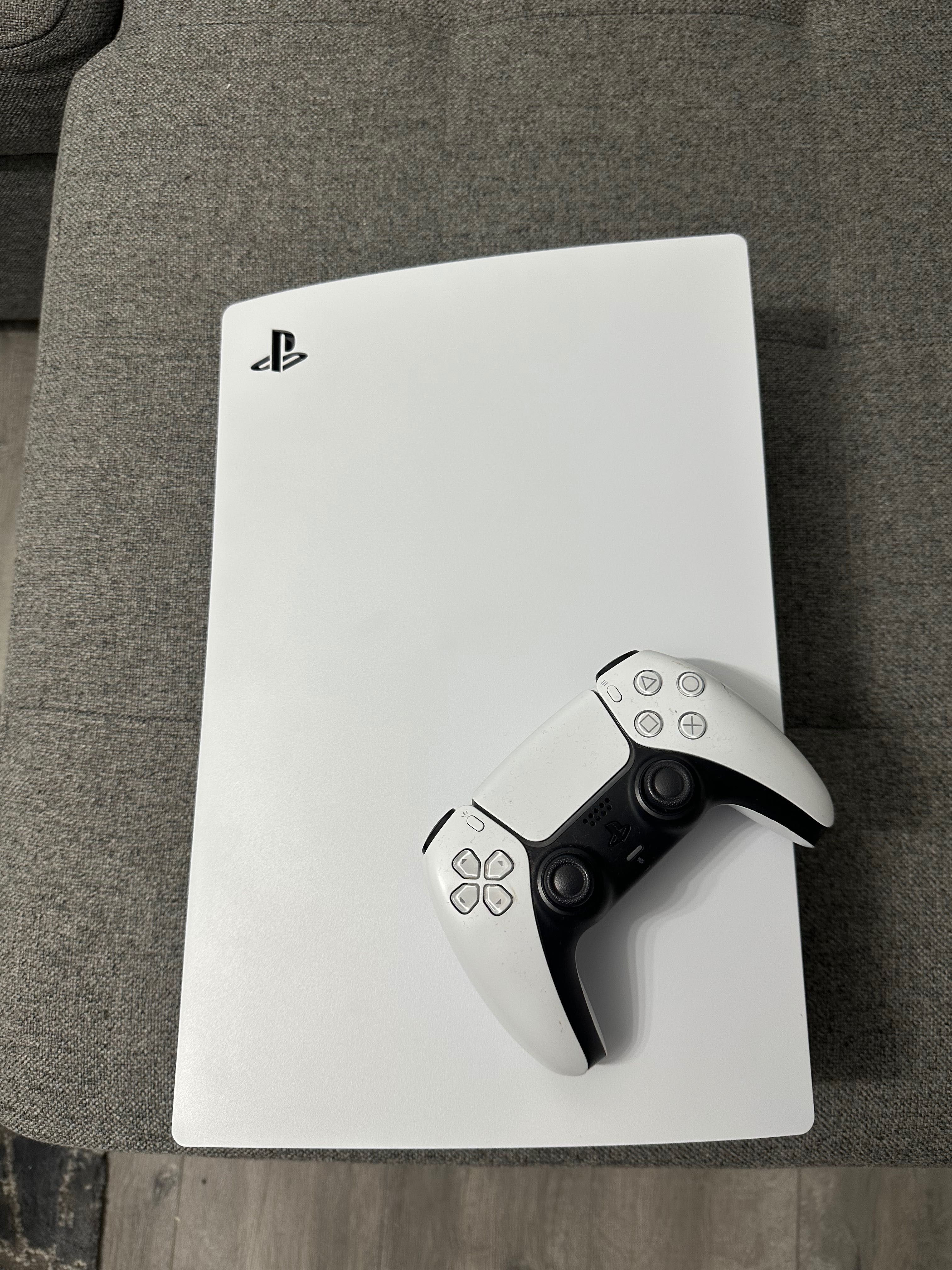 Ps5 de 825 GB + controller