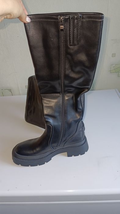 Сапоги осенние,новые 40 размер