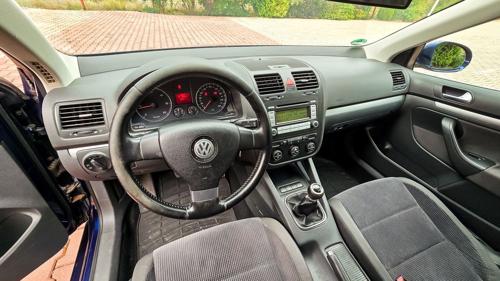 Vand Golf 5 V 2007