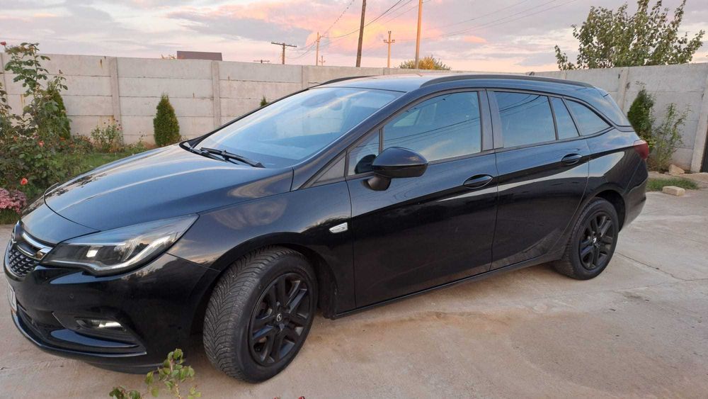 Opel Astra K 2018 - inmatriculat