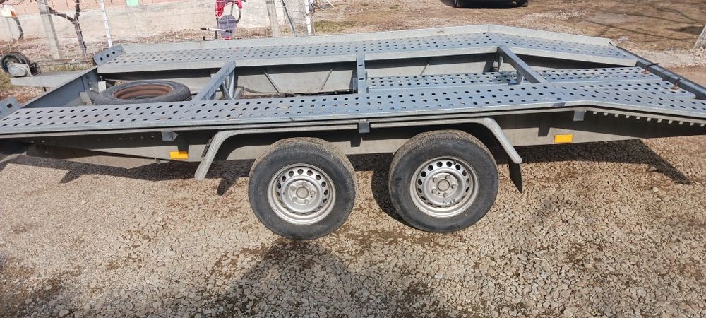 Închiriez platforma Alba