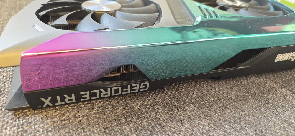 Placa video Nvidia Zotac Rtx 3070 AMP HALO 8GB 256bit DDr6 Gaming