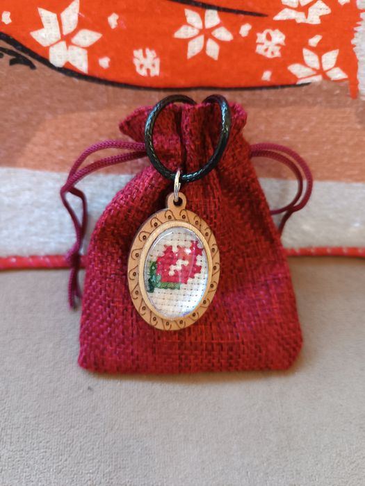 Колие " Розичка"