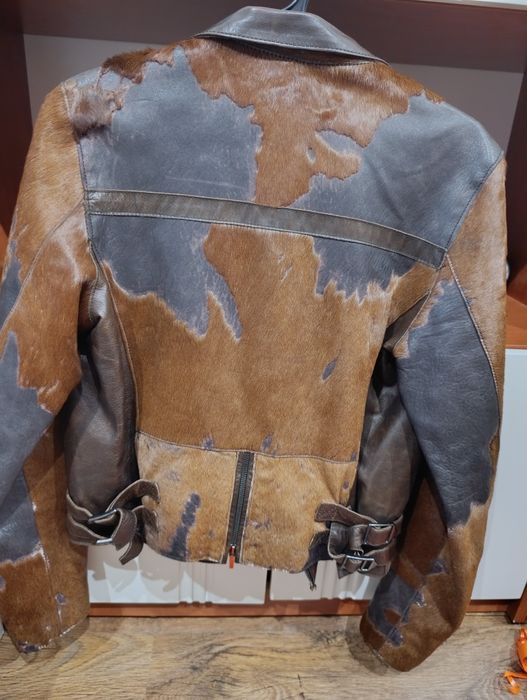 Яке кожено от естествен косъм отговоря на s/m