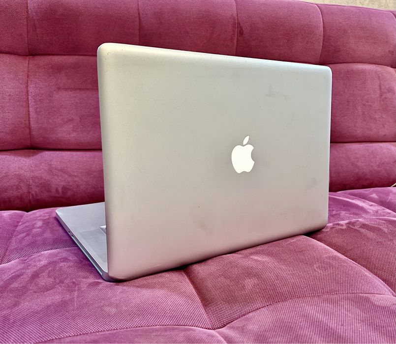 MacBook Pro 15.6! HDD-256ГB выпуск 2008