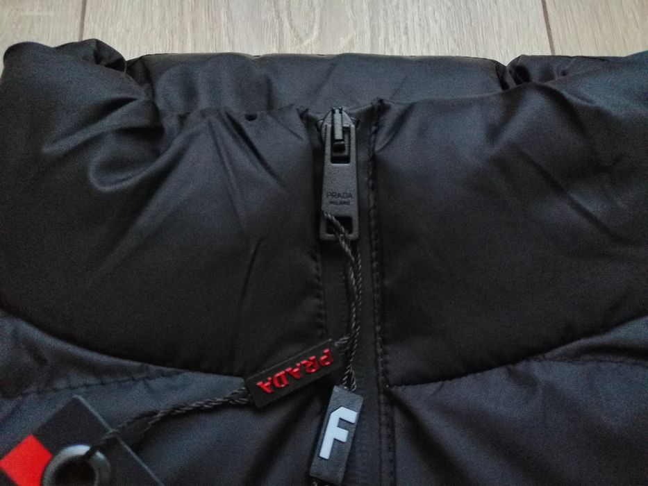 Prada мъжки елек в черен и матов цвят S M L XL