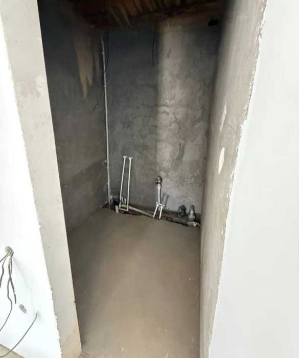 СРОЧНО Продаётся дом: Келес санаторий Участок 6 соток 10 комнат