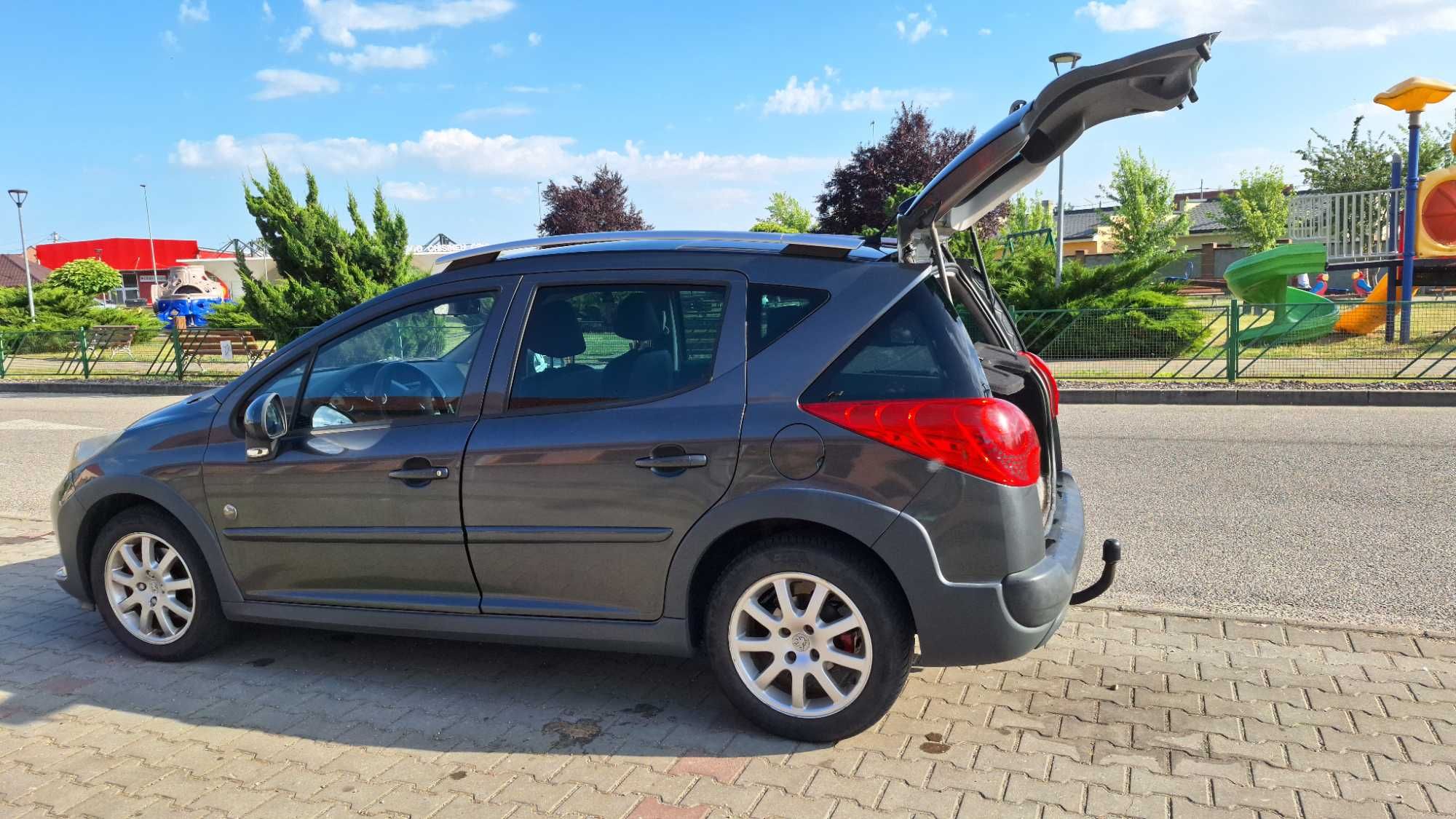 Peugeot 207SW Outdoor
