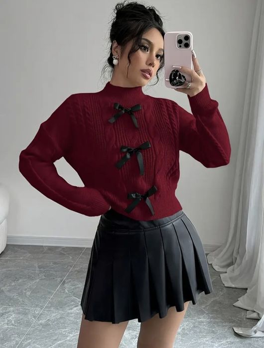 Дамски пуловер в бордо