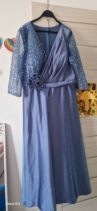 Rochie ocazie! In stare buna!