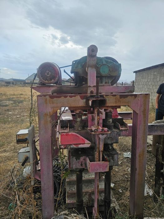 Продам  станок пескоблочный  для пройзводство  пескоблока