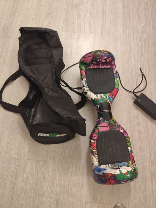 Vând hoverboard pentru copii! În stare foarte bună de funcționare!