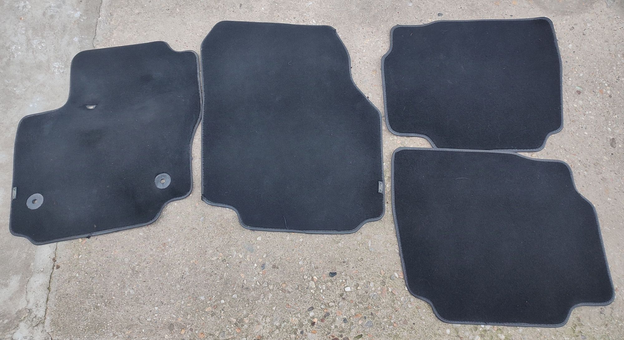 Covoarase textile presuri Ford Mondeo