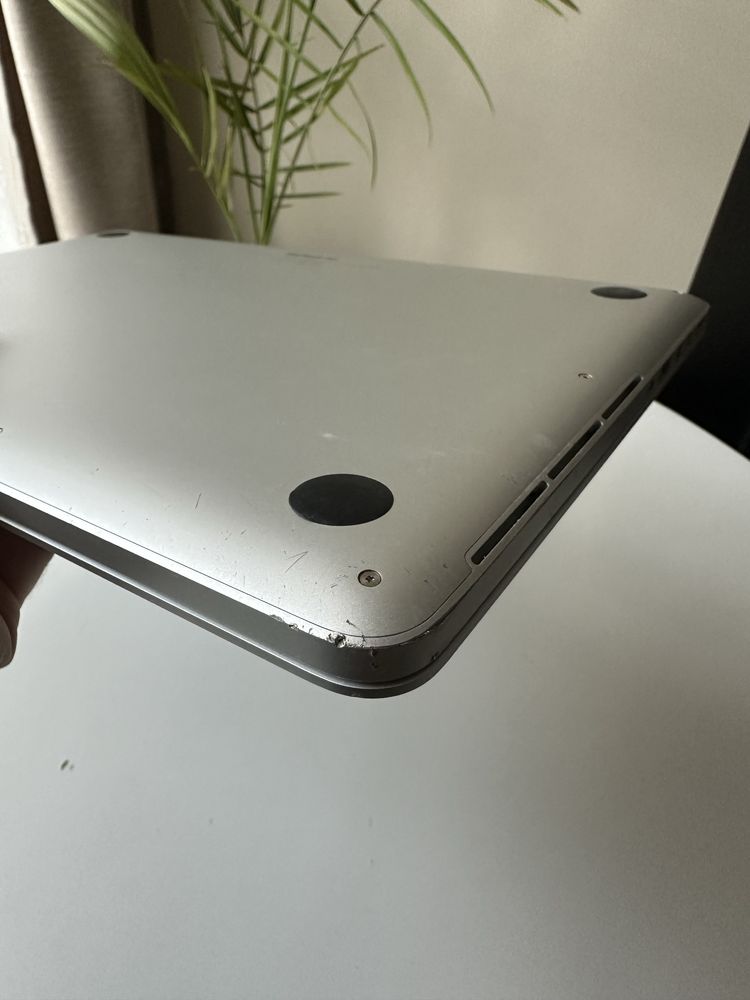 Macbook Pro 13" Early 2015