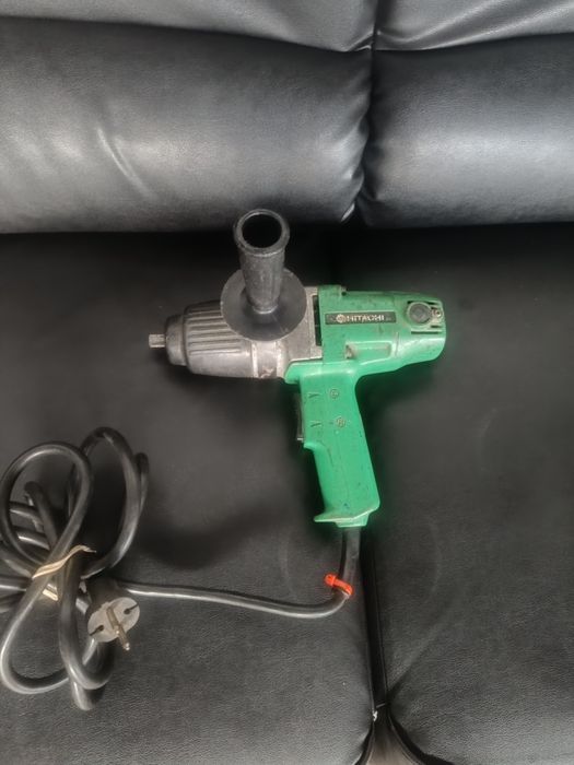 Електрически гайковер HITACHI WH 16