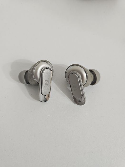 JBL Tour PRO 2 - безжични слушалки