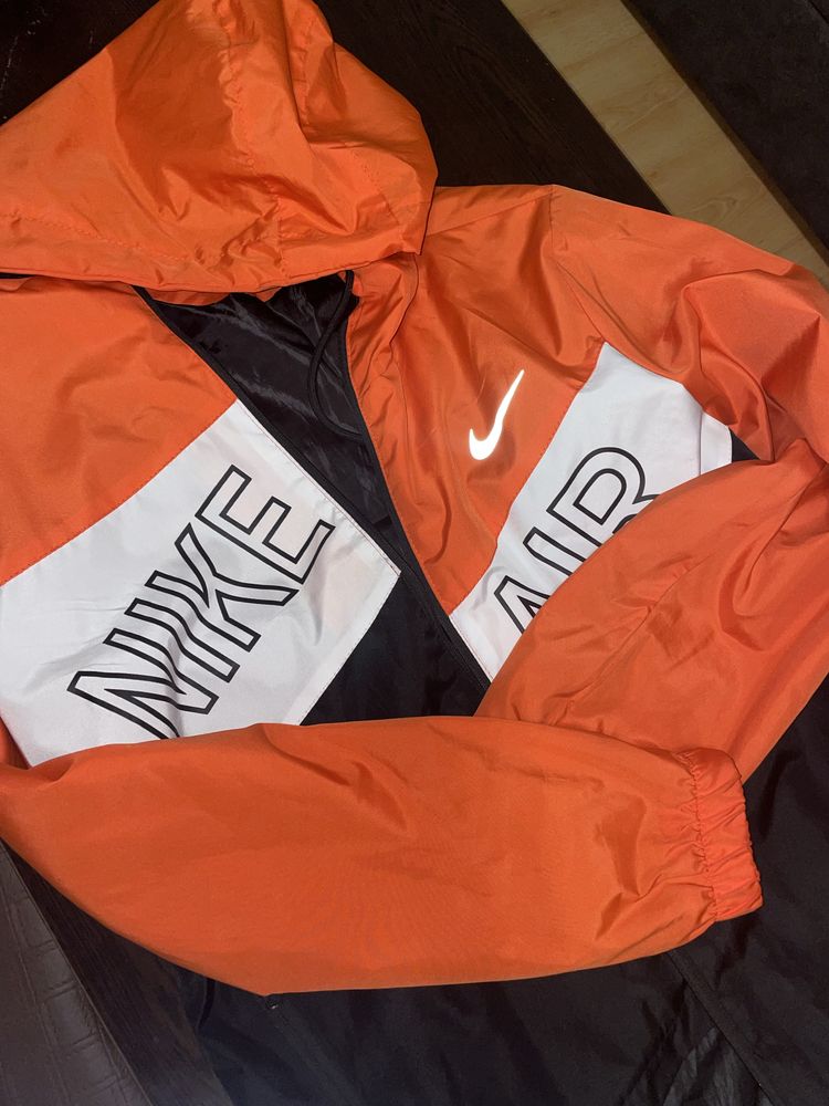 Яке мъжко Nike !!!нови