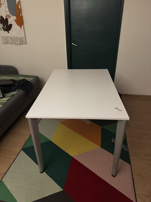 Birou Techno - schelet & picioare metalic