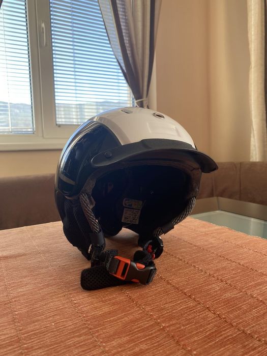 Детска ски каска CASCO