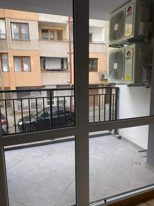 Дава се под наем Двустаен апартамент в Бургас, Възраждане - 52 кв.м за 250 € - Снимка #7