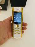 Vertu Signature nou