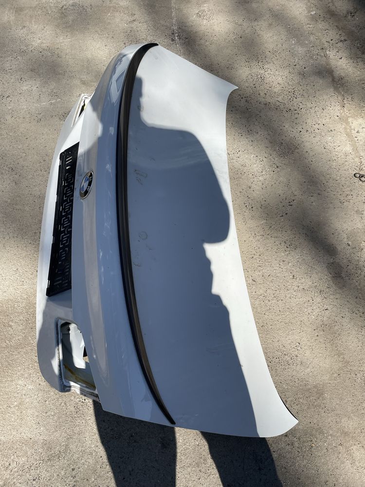 Заден капак БМВ Ф10 (zaden kapak bmw f10)
