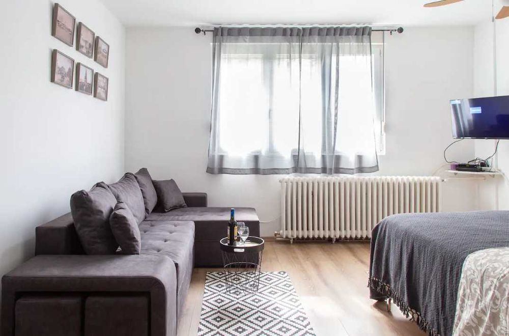 Дава се под наем Едностаен апартамент в Пловдив, Съдийски - 40 кв.м за 204 € - Снимка #2