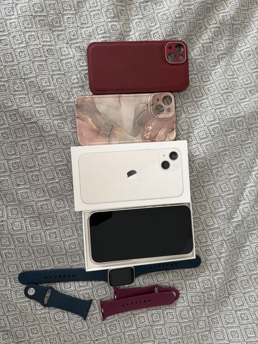 Iphone 13 , 258 , ceas apple SE 40 mm.