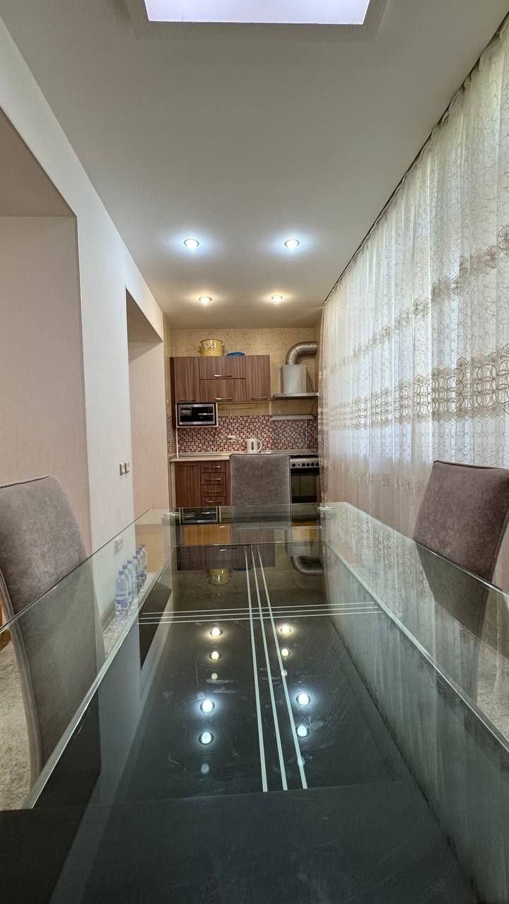 Продается 3х ком квартира на М. А.Кадырий, ор-р: Ц5 Lacoste, 70 м²