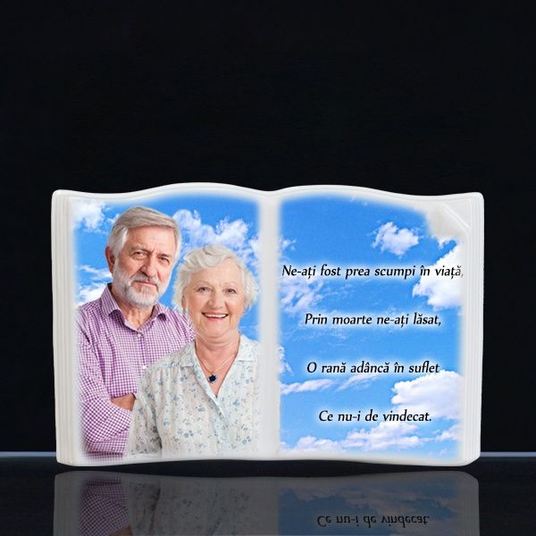 Ceramica funerara in amintirea celor dragi.