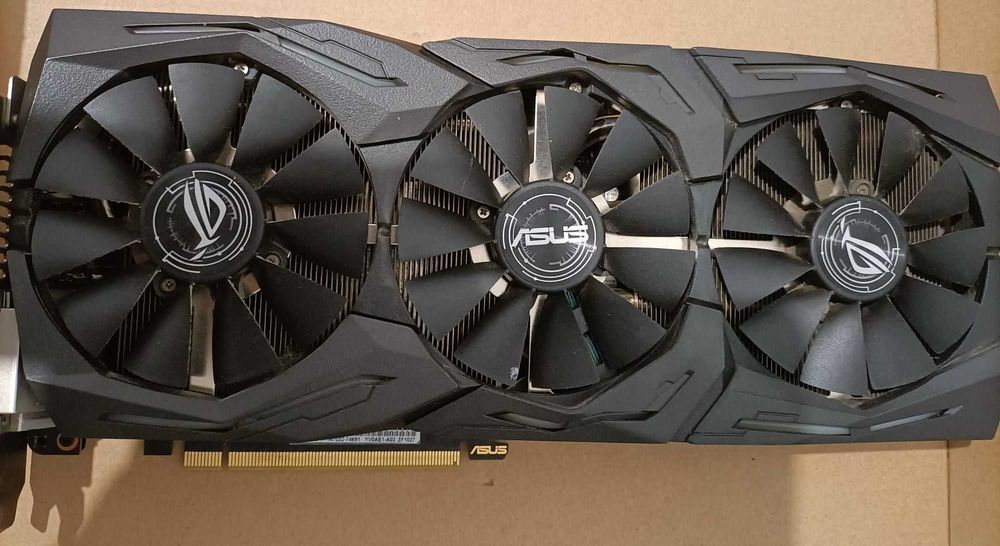 vand placa video gtx 1070 8gb asus strix bulk second hand