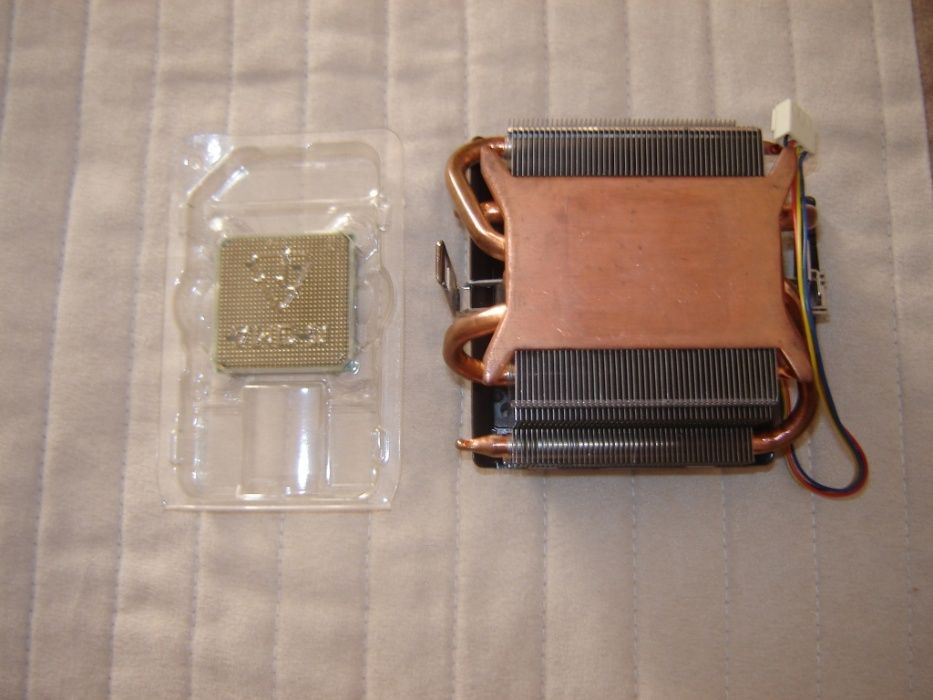 Procesor AMD Athlon 64 cu Cooler cupru