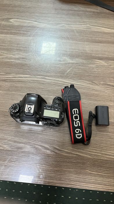 Canon6d sotiladi 300$