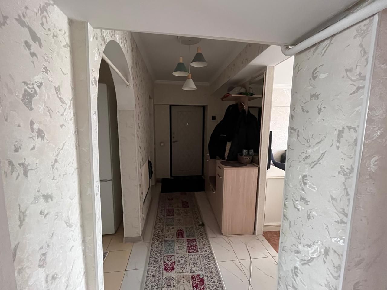 Продам 3-х комнатную квартиру