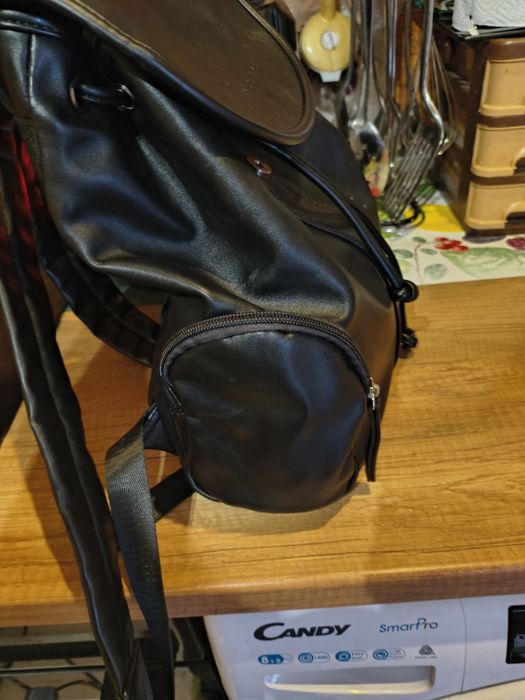 Раница от еко кожа