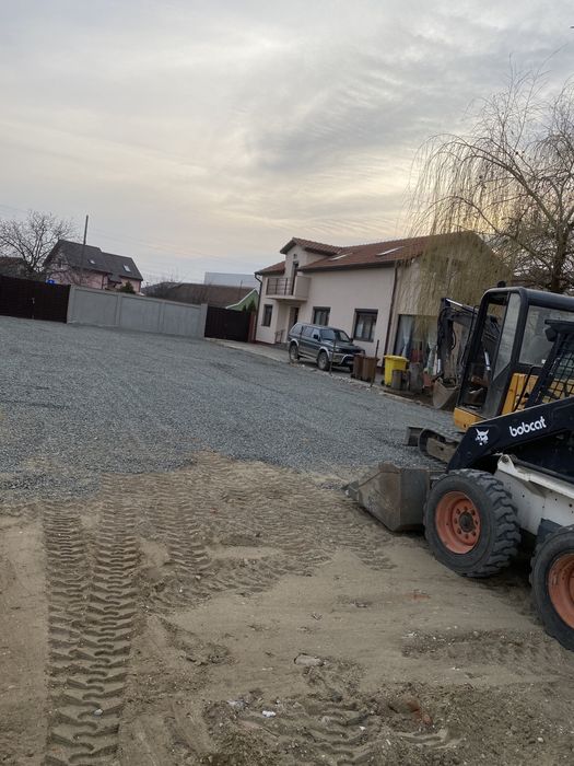 Execut lucrari miniexcavator bobcat buldoexcavator