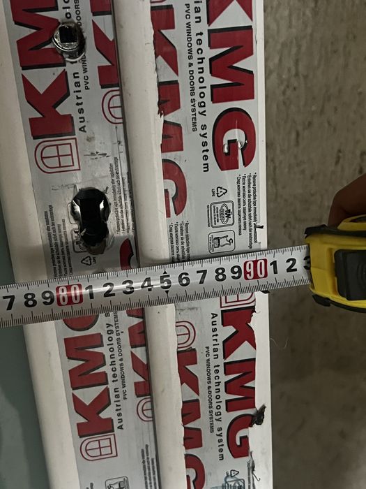 Ușă PVC cu geam sablat interior – nouă, de calitate superioară (KMG)