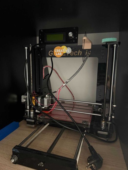 Imprimanta Geetech I3 Pro B-300 lei