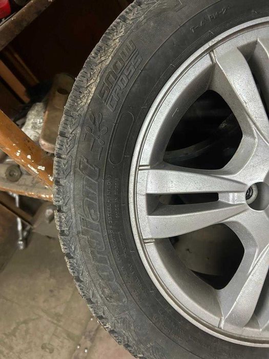 Продам шины зимние Cordiant snow cross