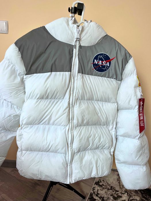 Яке Alpha Industries HP NASA — оригинал