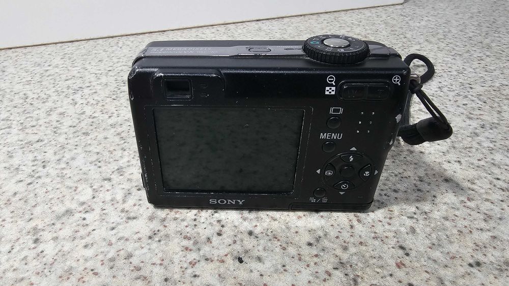 цифровой фото аппарат SONY